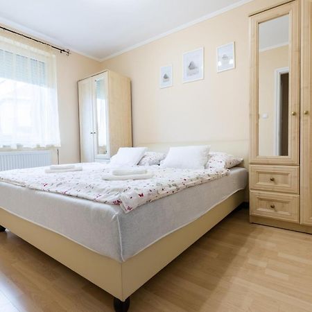 Marta Apartman Хайдусобосло Экстерьер фото