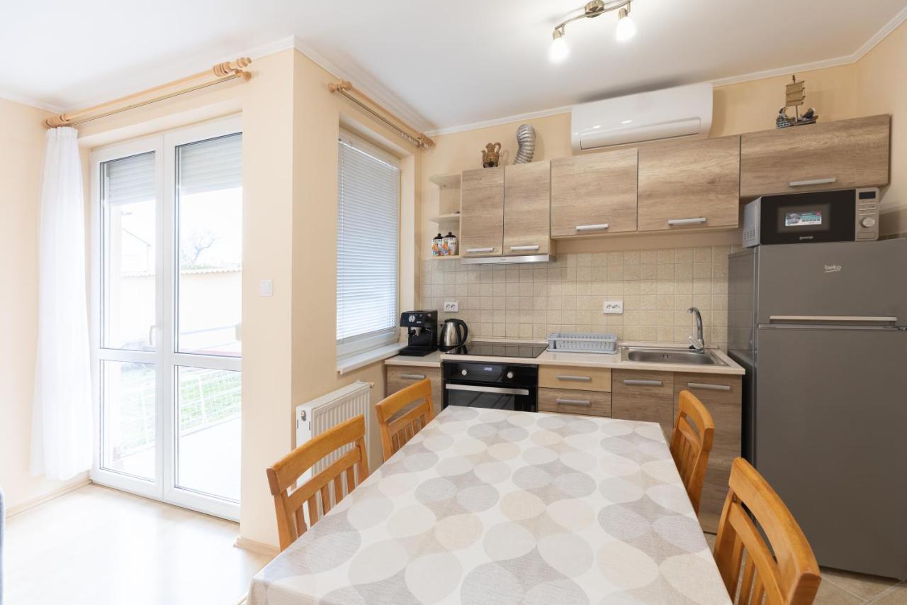 Marta Apartman Хайдусобосло Экстерьер фото