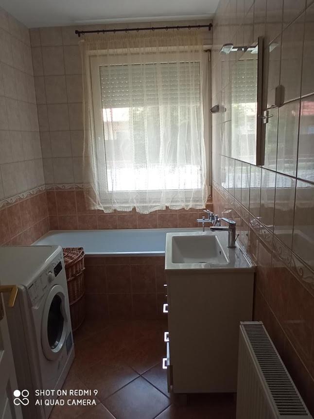 Marta Apartman Хайдусобосло Экстерьер фото